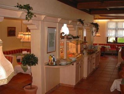 фото отеля Garni Frisia Hotel Bad Tolz