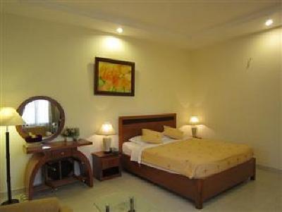 фото отеля New Hotel Ho Chi Minh City