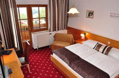 фото отеля Hotel Des Glucks - Landhotel Fischl