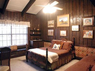 фото отеля Horse Country Lodge Pilot Point