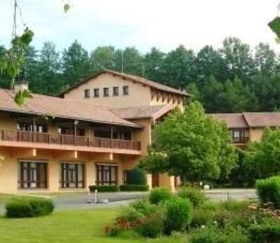 фото отеля Village Vacances La Chataigneraie Hotel Maurs