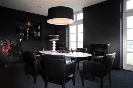 фото отеля Hotel Friends Linz Am Rhein