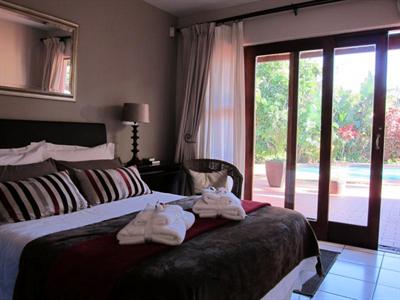 фото отеля Aristocats Guest House