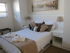 фото отеля Aristocats Guest House