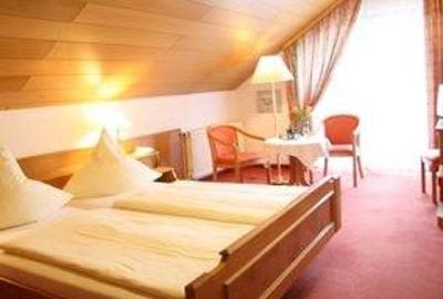 фото отеля Hotel Am Kurpark