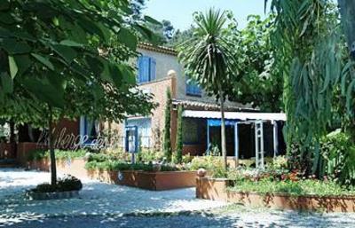 фото отеля Auberge Des Pins