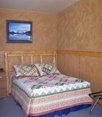 фото отеля McKinley Creekside Cabins