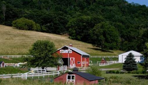 фото отеля Rainbow Ridge Farms Bed and Breakfast