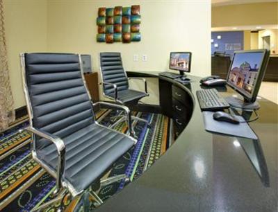 фото отеля Holiday Inn Express Hotel & Suites Covington (Tennessee)