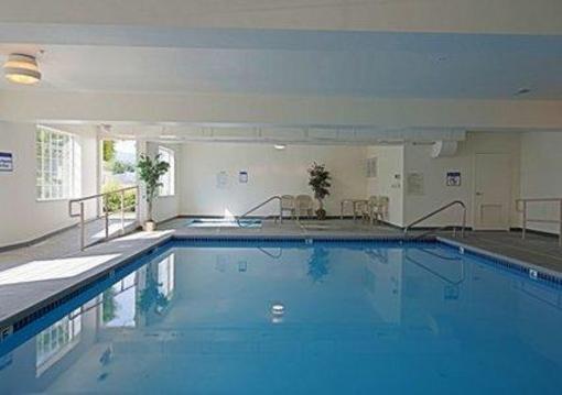 фото отеля Quality Inn & Suites Woodland