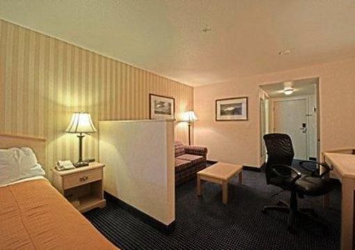 фото отеля Quality Inn & Suites Woodland
