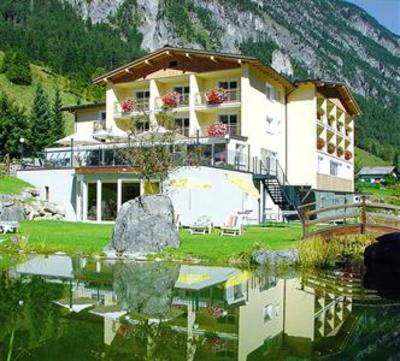фото отеля Alpenhotel Zimba