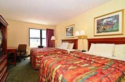фото отеля Lake St. Louis-Days Inn