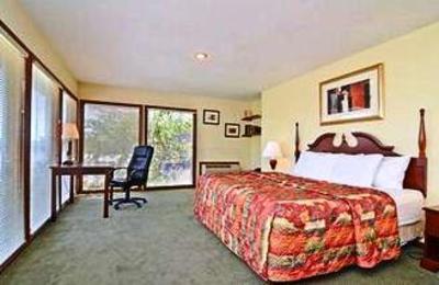фото отеля Lake St. Louis-Days Inn