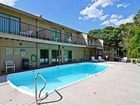 фото отеля Lake St. Louis-Days Inn