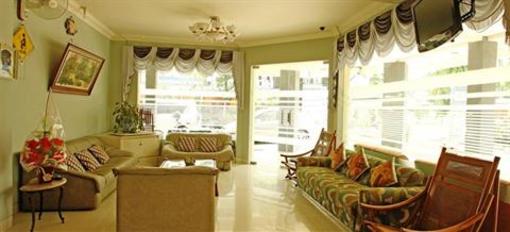 фото отеля Enny's Guest House