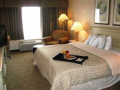 фото отеля Holiday Inn Airport West Saint Louis Earth City
