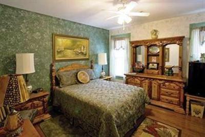 фото отеля Annapolitan Bed & Breakfast