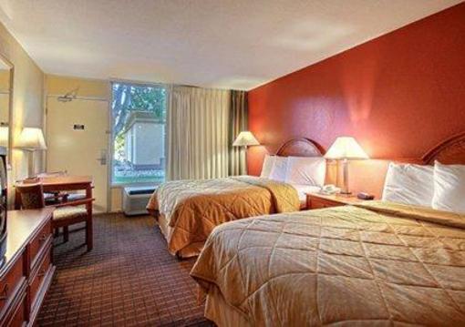 фото отеля Quality Inn Fort Dodge