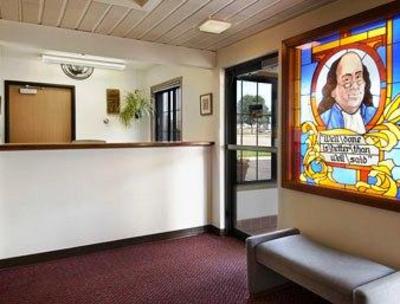 фото отеля Super 8 Motel Fairmont (Minnesota)