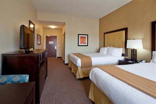 фото отеля Holiday Inn Express Hotel & Suites Cordele North