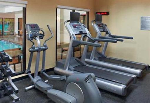 фото отеля Courtyard by Marriott Toledo Rossford Perrysburg