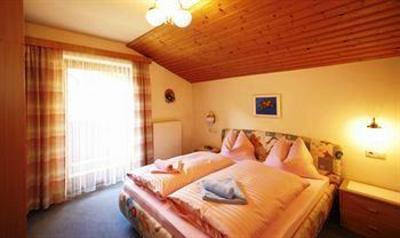 фото отеля Aparthotel Neue Post Filzmoos