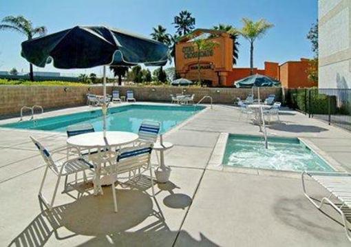 фото отеля Comfort Suites Otay Mesa