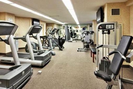фото отеля Holiday Inn Bridgeport
