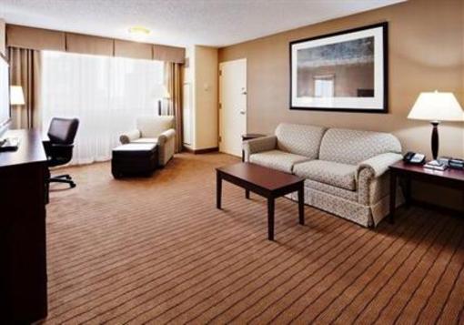фото отеля Holiday Inn Bridgeport