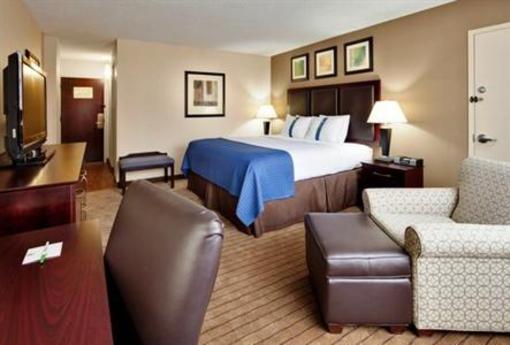 фото отеля Holiday Inn Bridgeport