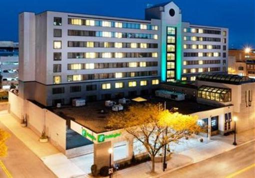 фото отеля Holiday Inn Bridgeport