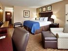 фото отеля Holiday Inn Bridgeport
