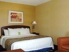 фото отеля Courtyard by Marriott Milwaukee North Brown Deer