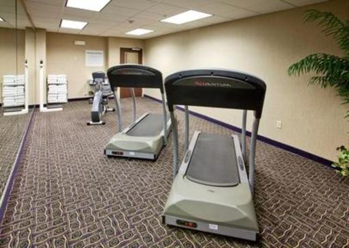 фото отеля Holiday Inn Express Hotel & Suites Ada