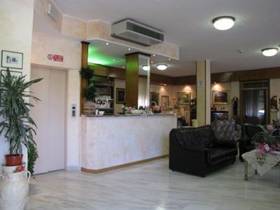 фото отеля Hotel Nanda Chianciano Terme