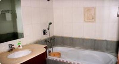 фото отеля Woodpecker Apartments and Suites Pvt.Ltd Green Park