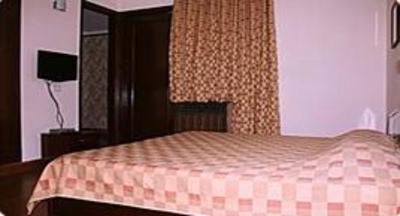 фото отеля Woodpecker Apartments and Suites Pvt.Ltd Green Park