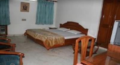фото отеля Woodpecker Apartments and Suites Pvt.Ltd Green Park