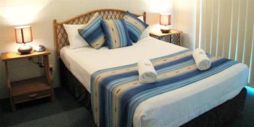 фото отеля Titree Resort Holiday Apartments