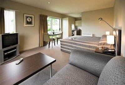 фото отеля Airport Christchurch Luxury Motel & Apartments