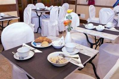 фото отеля Astoria Hotel Genoa