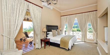 фото отеля L'ermitage Franschhoek Chateau & Villas