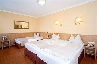 фото отеля Hotel Royal Munich
