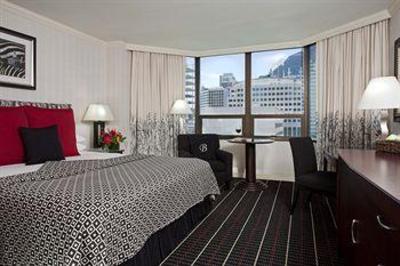 фото отеля Bristol Hotel San Diego