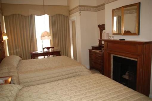 фото отеля The Horton Grand Hotel and Suites