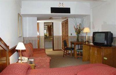 фото отеля Art Deco Hotel & Suites