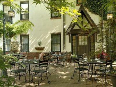фото отеля Seven Gables Inn Saint Louis Clayton (Missouri)