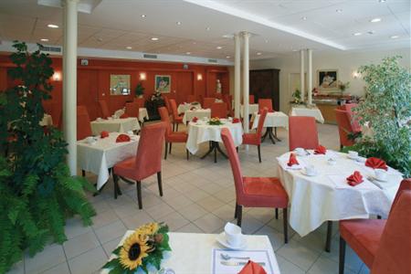 фото отеля Residence Les Sources Luxeuil-les-Bains