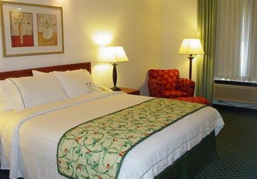 фото отеля Fairfield Inn & Suites San Francisco-San Carlos